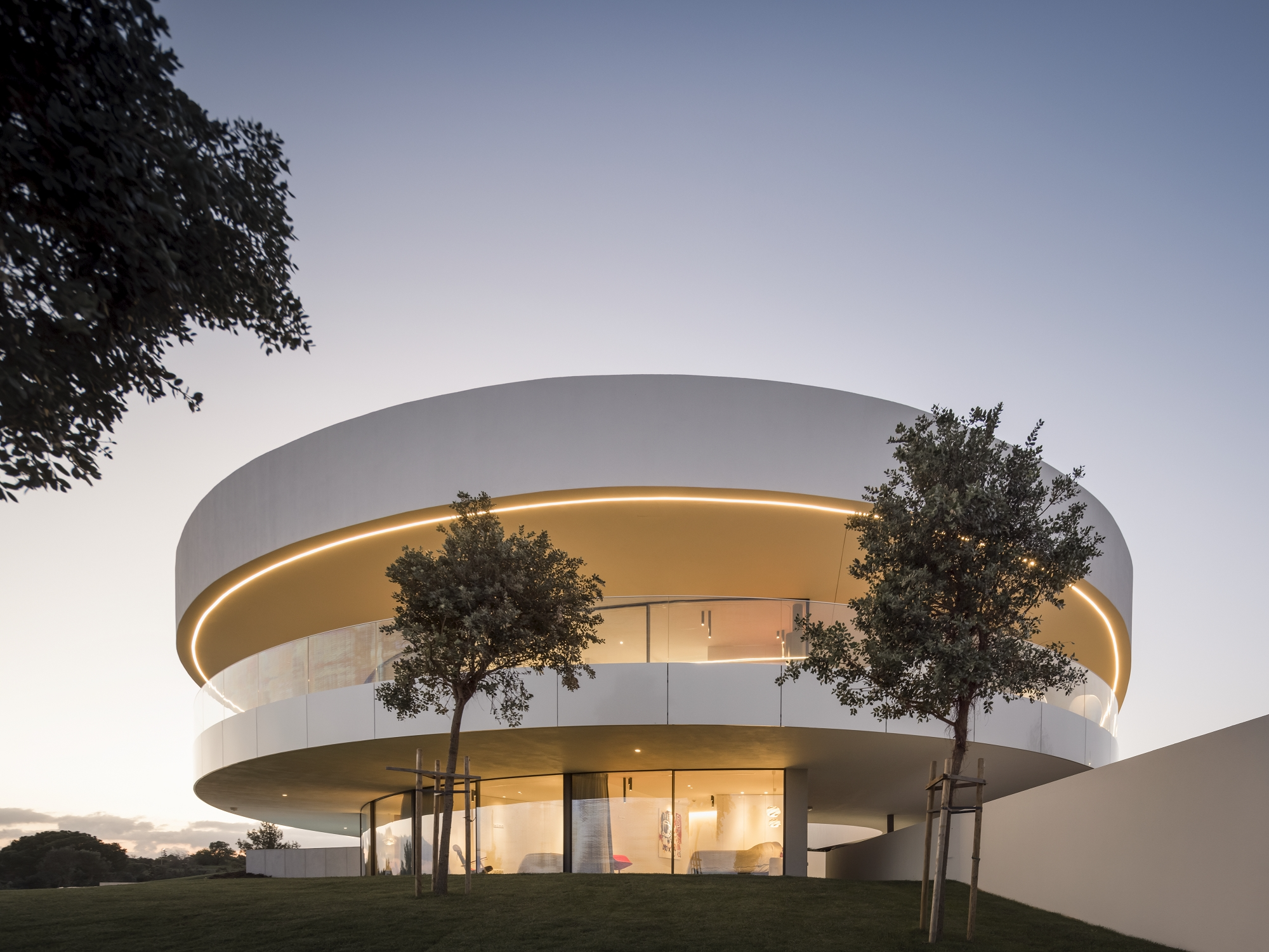 OTIIMA CASA VOLUTA MÁRIO MARTINS ATELIER © Fernando Guerra